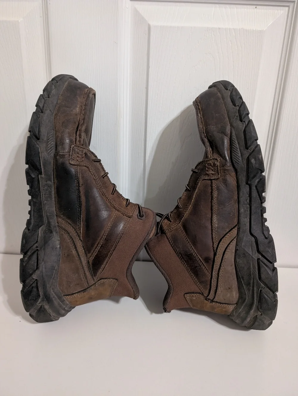 Skechers these shoes